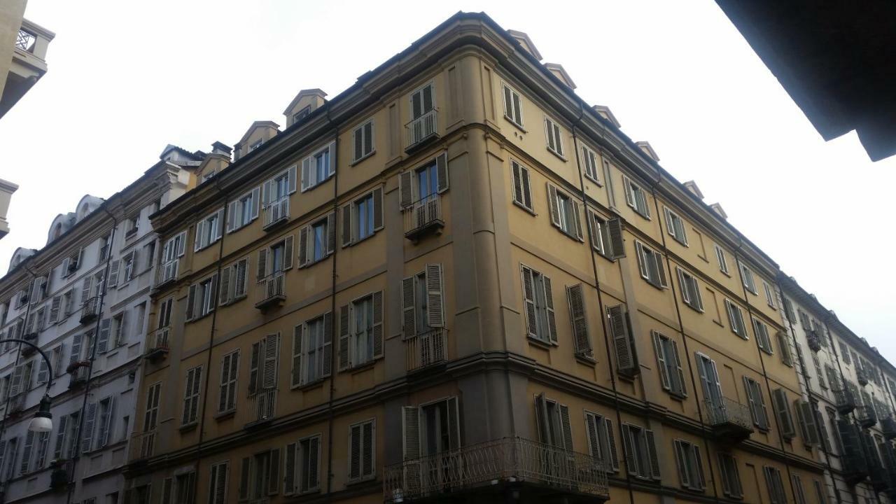 Un Soffice Nido Nel Cuore Di Torino المظهر الخارجي الصورة