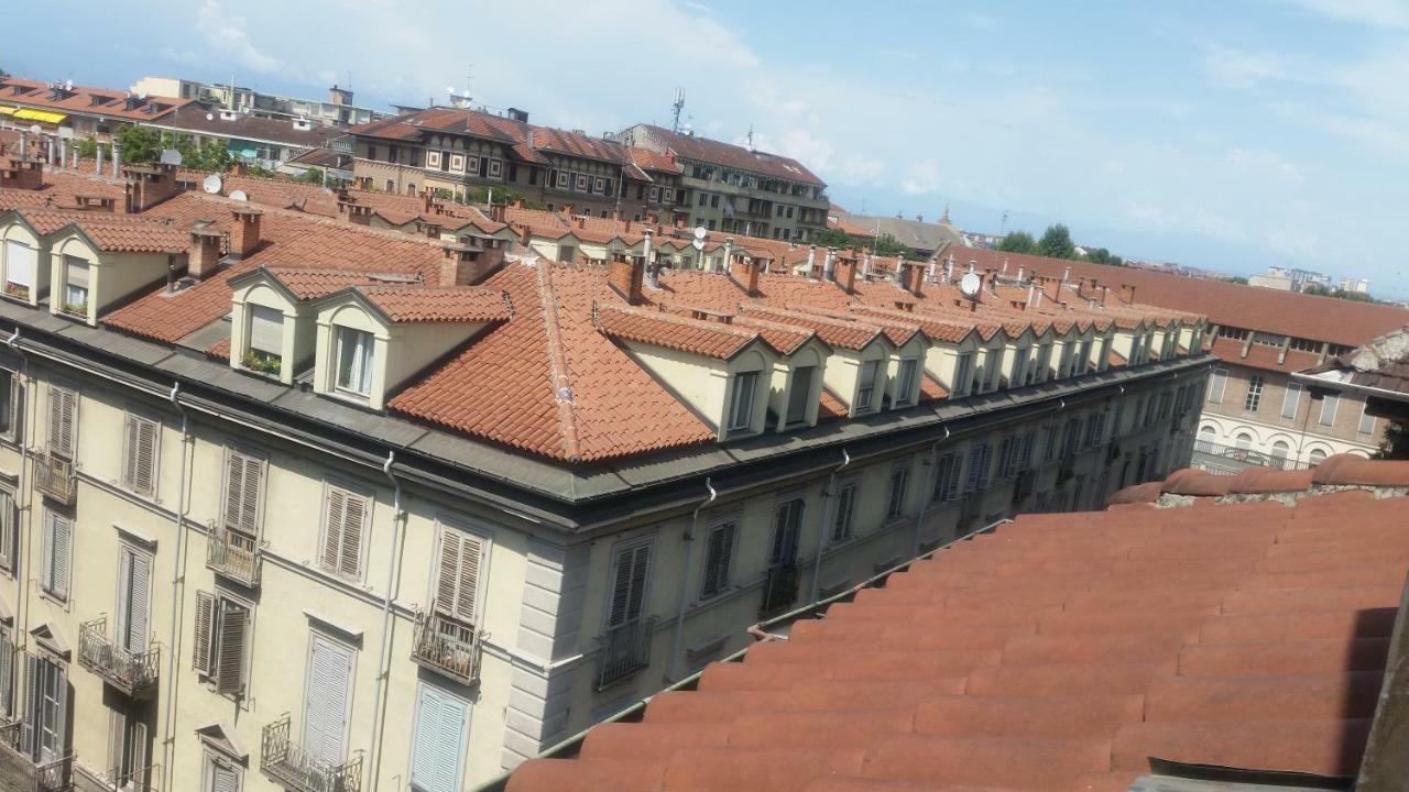 Un Soffice Nido Nel Cuore Di Torino المظهر الخارجي الصورة