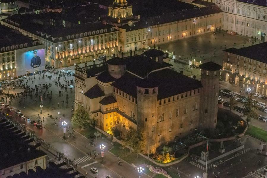 Un Soffice Nido Nel Cuore Di Torino المظهر الخارجي الصورة