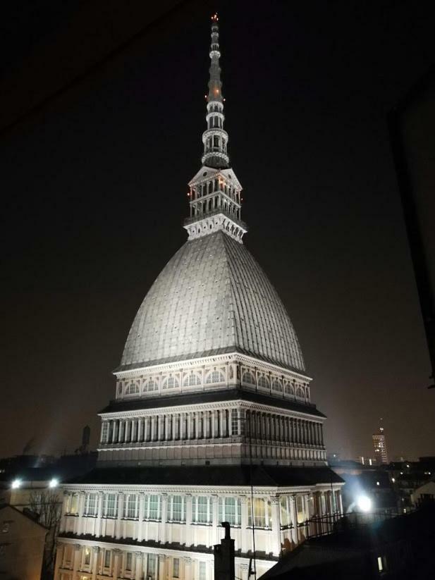 Un Soffice Nido Nel Cuore Di Torino المظهر الخارجي الصورة